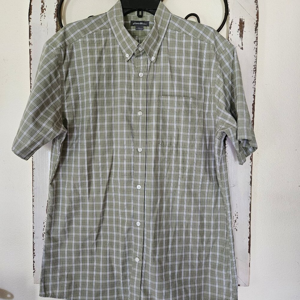 Men's Eddie Bauer Green Plaid Button up Collar Short Sleeve Shirt Large